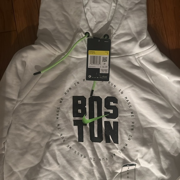 Nike run hoodie women’s size small - Picture 3 of 5